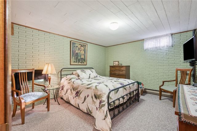 2230 Valley Road NE, North Liberty, IA 52317