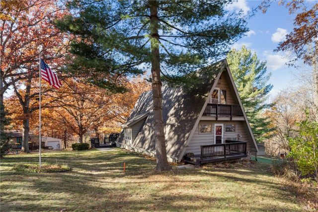 2230 Valley Road NE, North Liberty, IA 52317