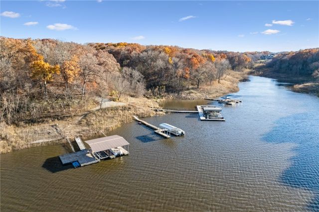 2230 Valley Road NE, North Liberty, IA 52317