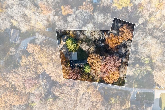 2230 Valley Road NE, North Liberty, IA 52317