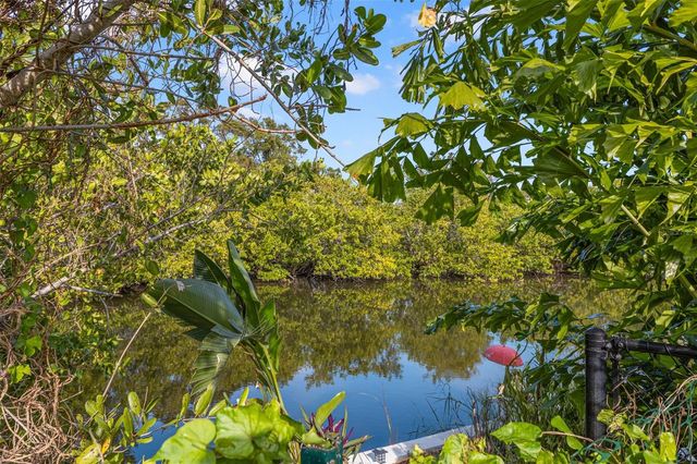 3059 HICKORY DRIVE, Largo, FL 33770