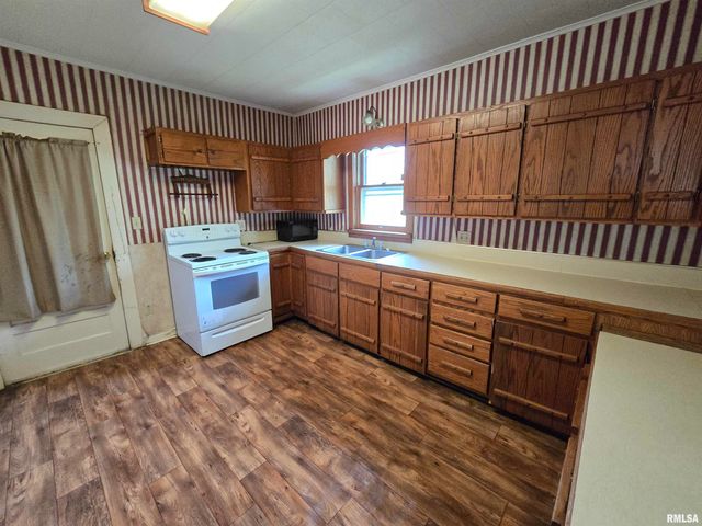 1201 E Noleman, Centralia, IL 62801