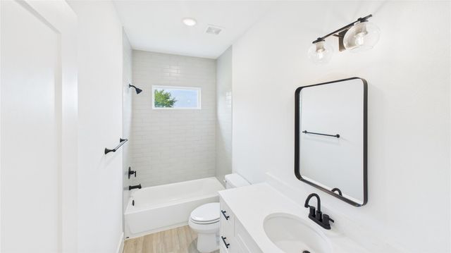 9605 Valeca Drive, Houston, TX 77075