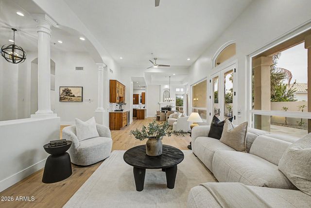 8861 E PERSHING Avenue, Scottsdale, AZ 85260