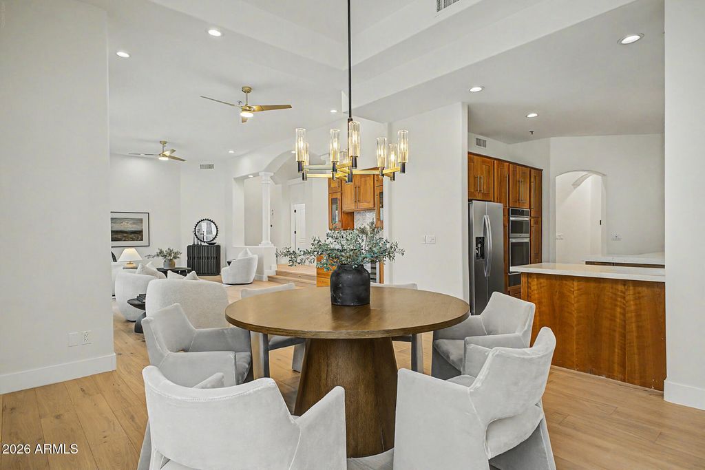 Image 12 of property listing at 8861 E PERSHING Avenue, Scottsdale, AZ 85260