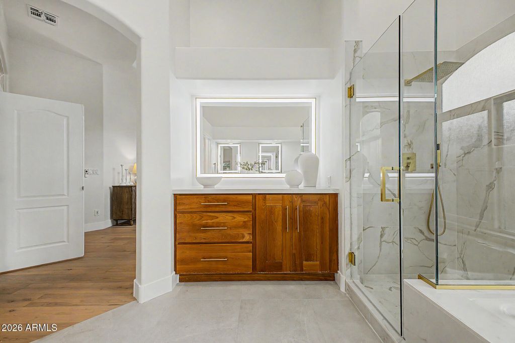 Image 22 of property listing at 8861 E PERSHING Avenue, Scottsdale, AZ 85260