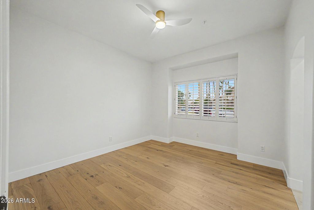 Image 27 of property listing at 8861 E PERSHING Avenue, Scottsdale, AZ 85260