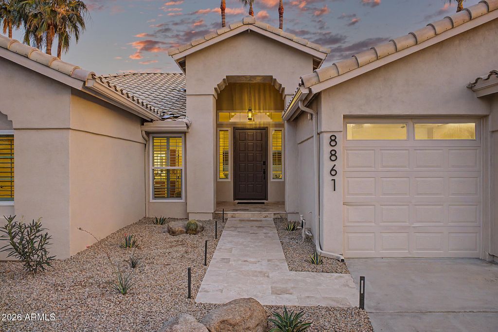 Image 4 of property listing at 8861 E PERSHING Avenue, Scottsdale, AZ 85260