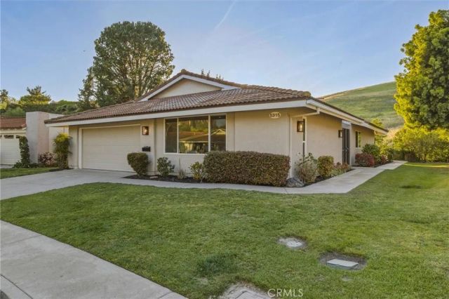 5315 Cantante, Laguna Woods, CA 92637