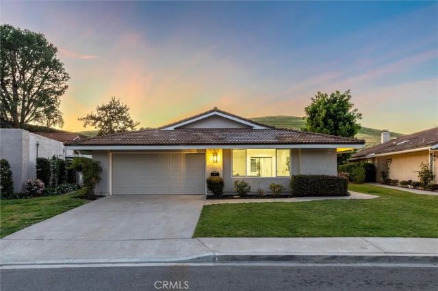 5315 Cantante, Laguna Woods, CA 92637