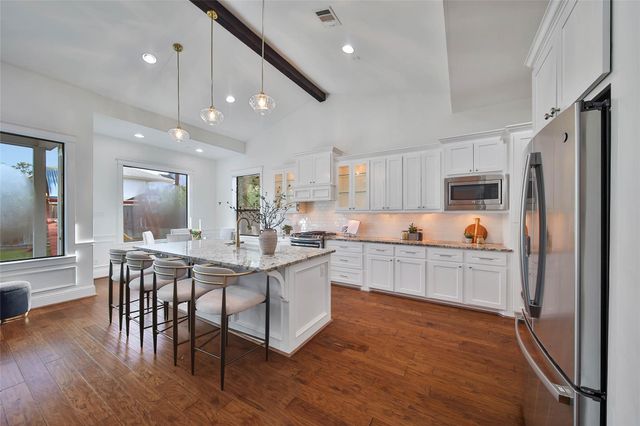 1236 Chamboard Lane, Houston, TX 77018