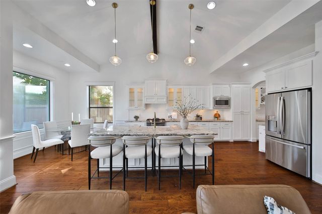 1236 Chamboard Lane, Houston, TX 77018