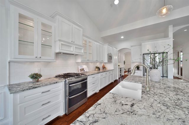 1236 Chamboard Lane, Houston, TX 77018