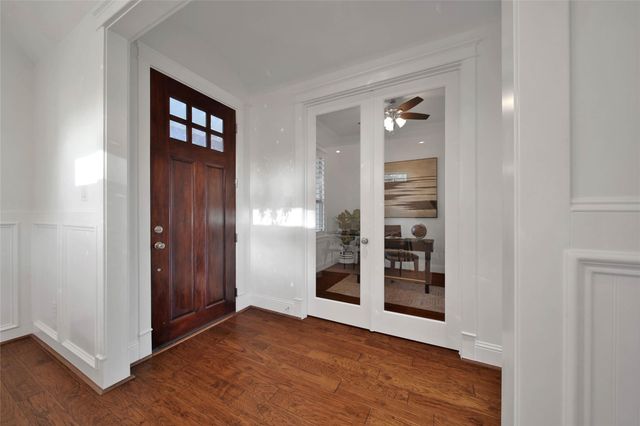 1236 Chamboard Lane, Houston, TX 77018