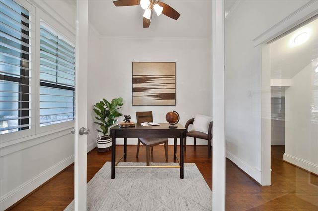 1236 Chamboard Lane, Houston, TX 77018