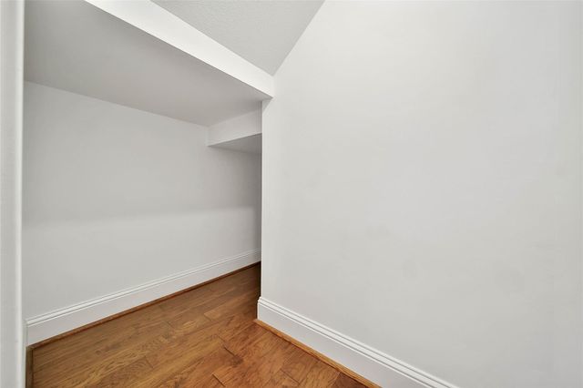 1236 Chamboard Lane, Houston, TX 77018
