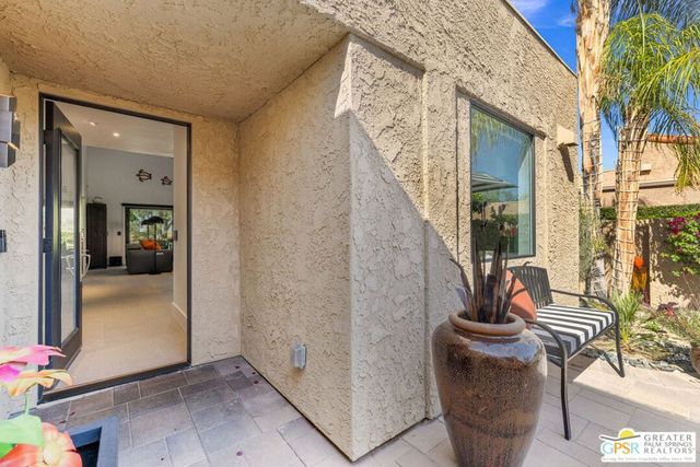 48646 Wolfberry Court, Palm Desert, CA 92260