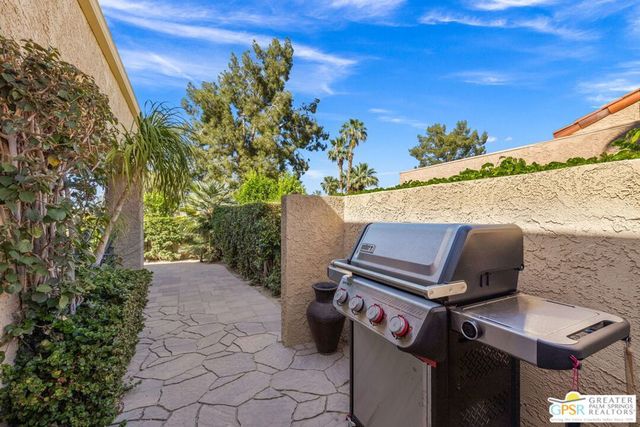 48646 Wolfberry Court, Palm Desert, CA 92260
