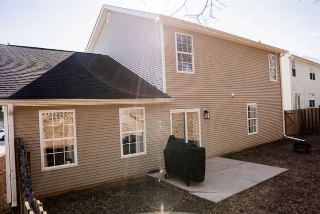 115 Stockbridge Drive, Spartanburg, SC 29301