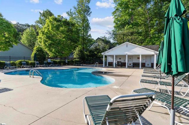 115 Stockbridge Drive, Spartanburg, SC 29301