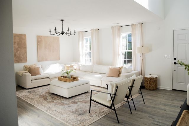 115 Stockbridge Drive, Spartanburg, SC 29301