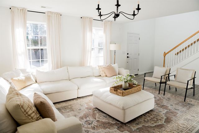 115 Stockbridge Drive, Spartanburg, SC 29301