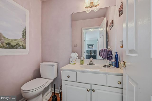 405 W VILLAGE LN, Chadds Ford, PA 19317