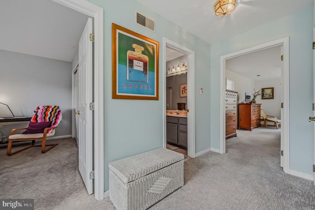 405 W VILLAGE LN, Chadds Ford, PA 19317