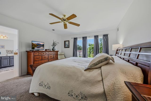 405 W VILLAGE LN, Chadds Ford, PA 19317