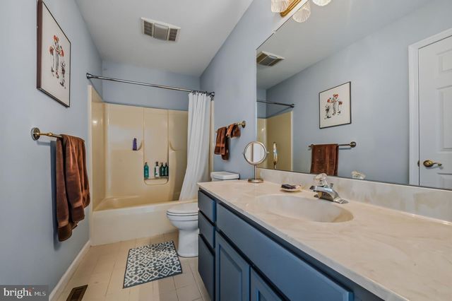405 W VILLAGE LN, Chadds Ford, PA 19317