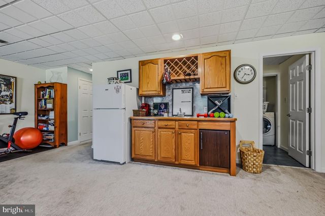 405 W VILLAGE LN, Chadds Ford, PA 19317