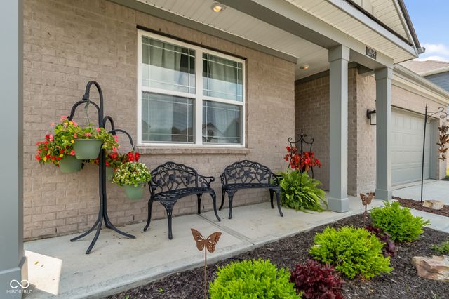 1399 Foxtail Lane, Greenwood, IN 46143