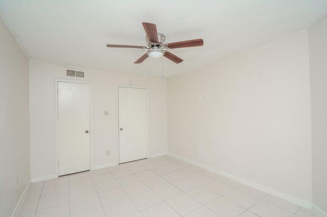 9700 Leawood Boulevard 1601, Houston, TX 77099