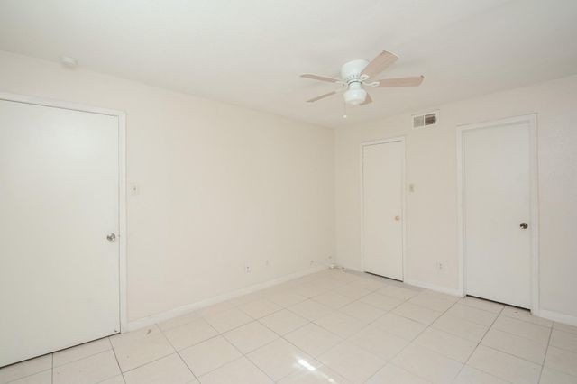 9700 Leawood Boulevard 1601, Houston, TX 77099