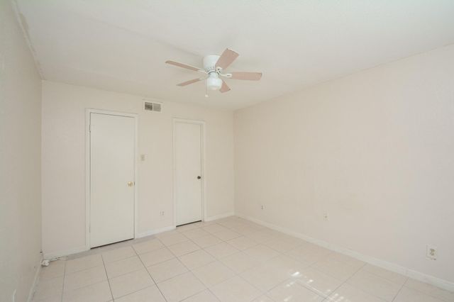 9700 Leawood Boulevard 1601, Houston, TX 77099