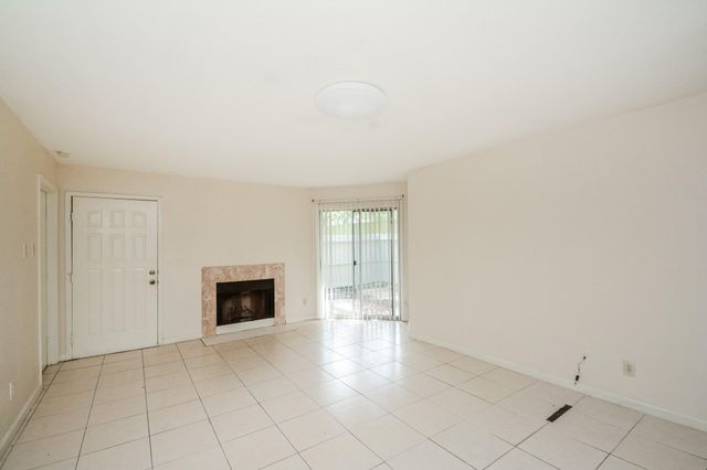 9700 Leawood Boulevard 1601, Houston, TX 77099