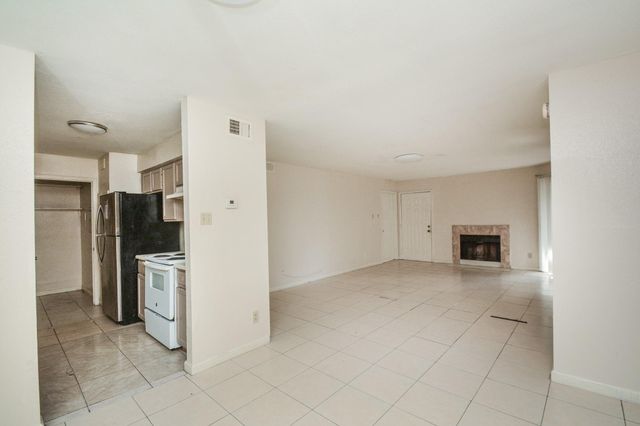 9700 Leawood Boulevard 1601, Houston, TX 77099