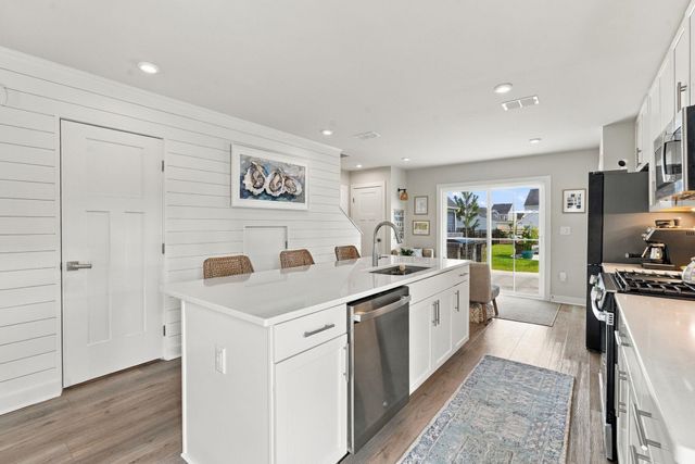 2800 Rowyn St., Longs, SC 29568