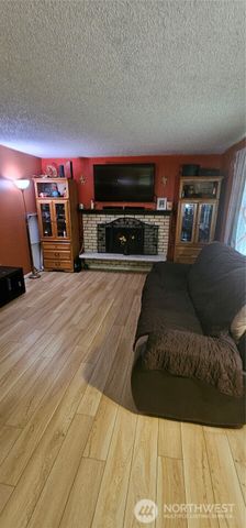 9215 S G Street, Tacoma, WA 98444