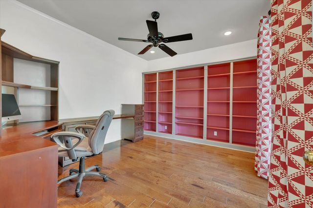 2326 Timberknob Court, Magnolia, TX 77355