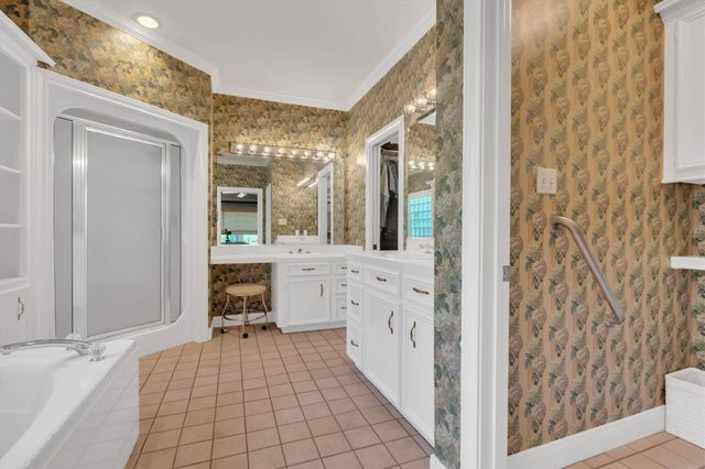 2326 Timberknob Court, Magnolia, TX 77355