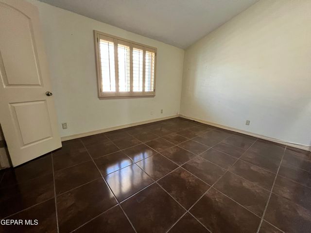 9957 HONEY LOCUST Lane, El Paso, TX 79924