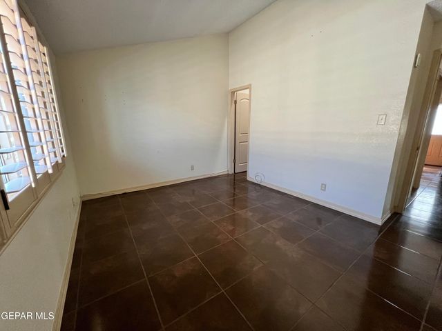 9957 HONEY LOCUST Lane, El Paso, TX 79924