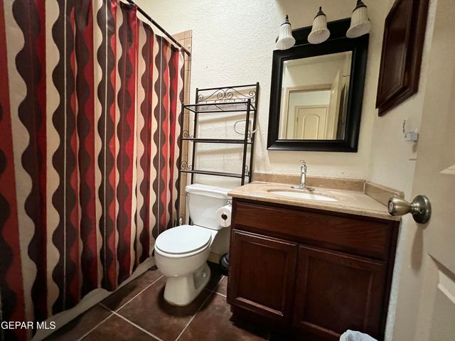 9957 HONEY LOCUST Lane, El Paso, TX 79924