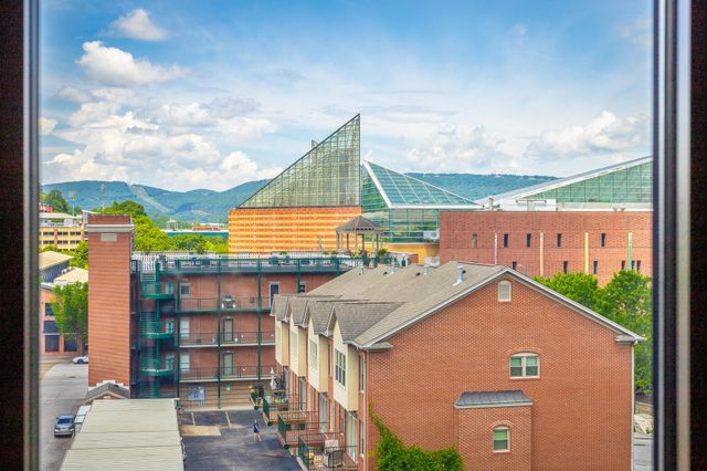 129 Walnut Street 132, Chattanooga, TN 37403