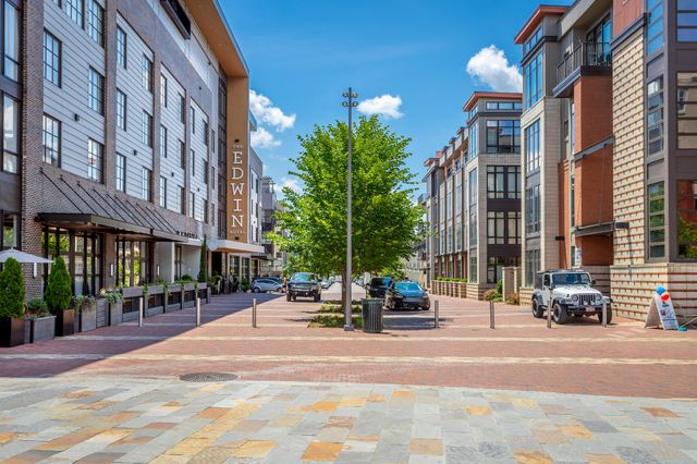 129 Walnut Street 132, Chattanooga, TN 37403