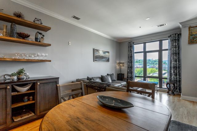 129 Walnut Street 132, Chattanooga, TN 37403