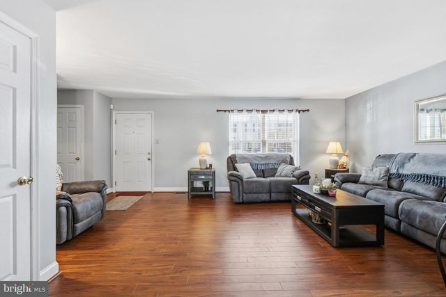 33 PEPPERWOOD LN, Bear, DE 19701