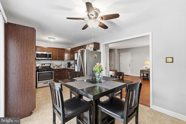 33 PEPPERWOOD LN, Bear, DE 19701