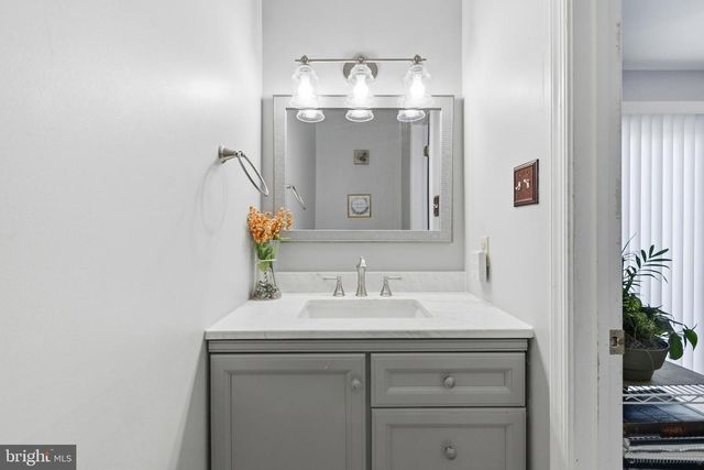 33 PEPPERWOOD LN, Bear, DE 19701